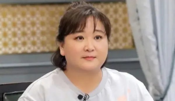 贾玲曾经瘦的时候很美,她为什么这么多年都没有想过要减肥?