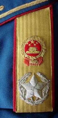 元帅军衔识别、肩章是什么样的