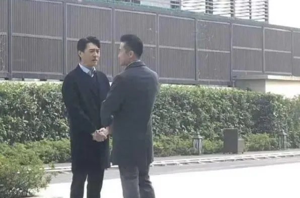 靳东与闫妮新剧来袭,阵容豪华,你期待吗?