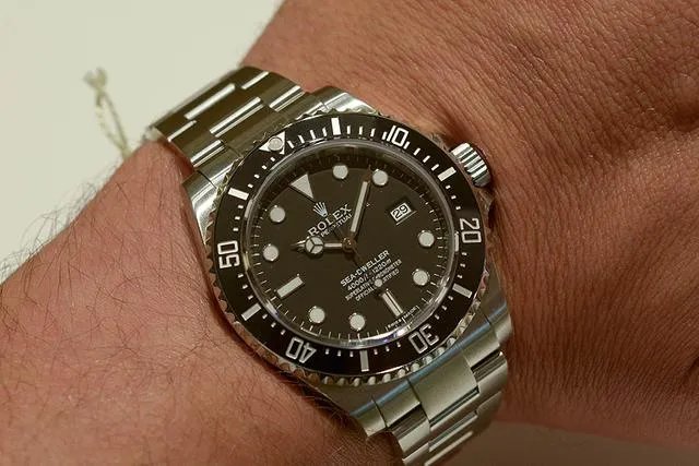 116600