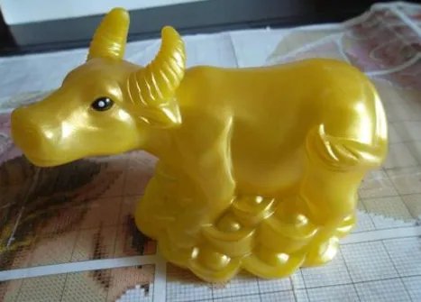 华西村金牛多重?