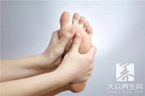 四肢酸痛无力是怎么回事？