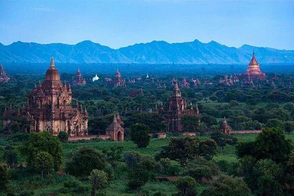 世界十大亲华国家 古巴、伊朗上榜,第九曾将航母卖给中国