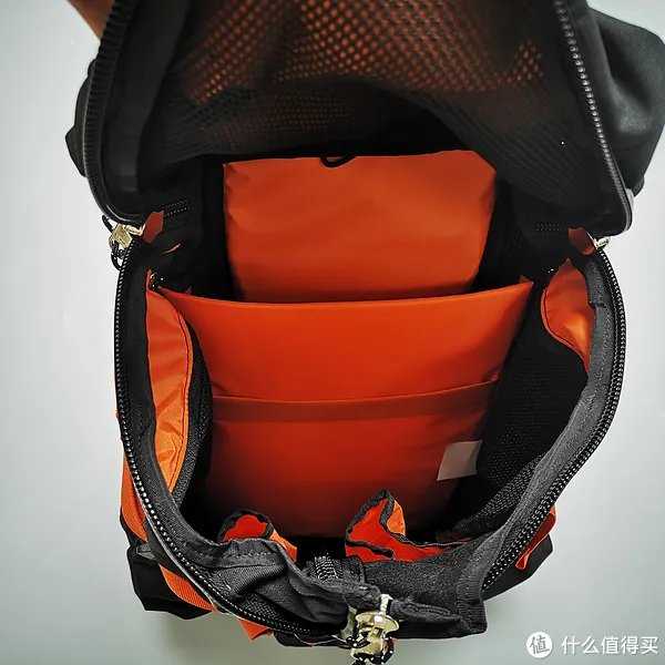 神秘农场2 Day Assault 27L最详细评测来了。与格里高利,小鹰对比。