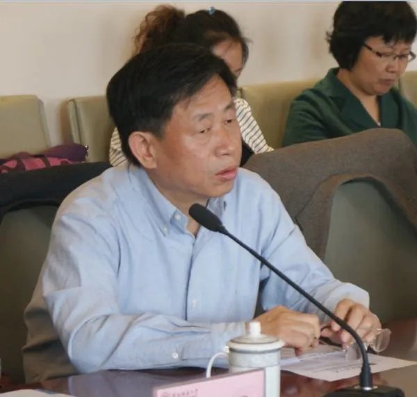张镇的简介