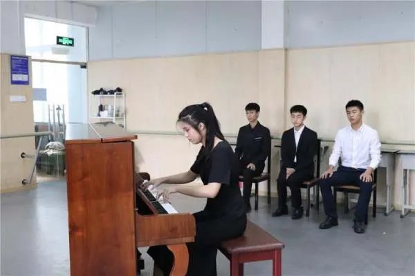 声乐艺考都考什么