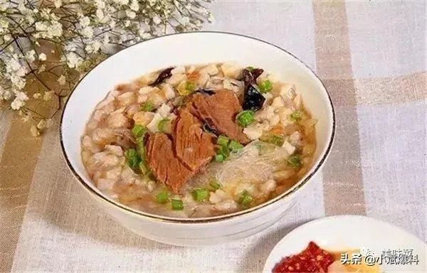 有哪些特色餐馆?