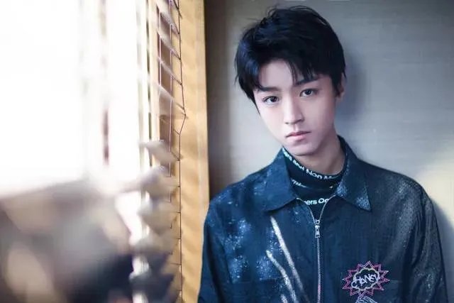 TFBOYS爱出发的视频讲的是什么?