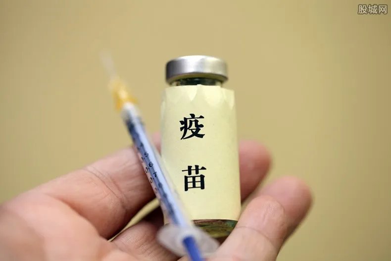 中国新冠疫苗已被证明有效 最快什么时候上市？