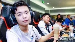 如何看待4AM战队?