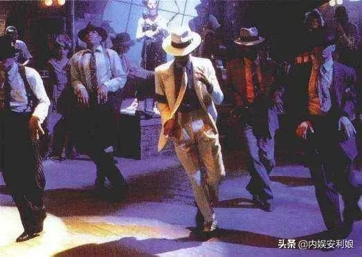 迈克尔杰克逊的舞蹈水平怎么样?