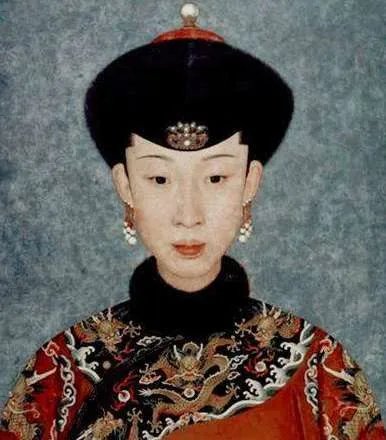 历史上真实的令妃是什么样的?令妃的儿子是谁?