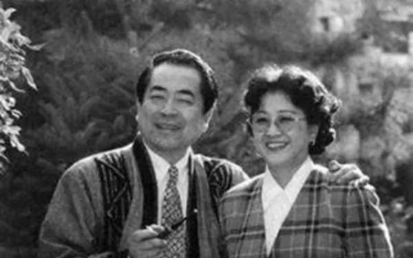 大画家范曾的婚姻,究竟是怎样的